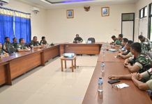 Danlanud RSA Tegaskan Sinergi dan Respons Cepat dalam Rapat Staf untuk Perkuat Kinerja Satuan