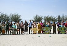 Bupati Bengkalis Buka Festival Layang-Layang Wau Laksamana, Diikuti 200 Peserta